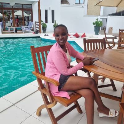Winnie Mwaniki